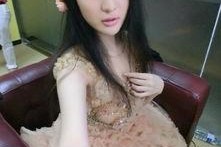 郭美美的照片,从网红到争议人物，她的蜕变之路