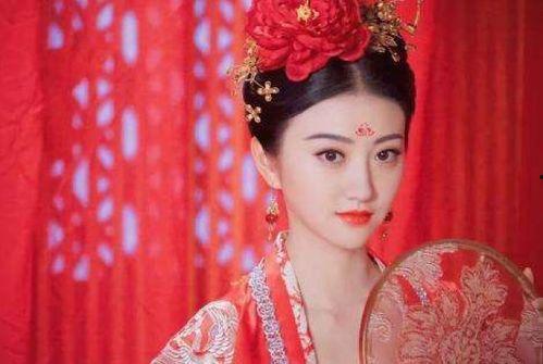 娱乐吃瓜君景甜,娱乐圈的甜蜜瓜果，甜蜜背后的故事