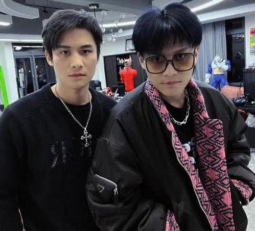 娱乐吃瓜酱哥哥和弟弟